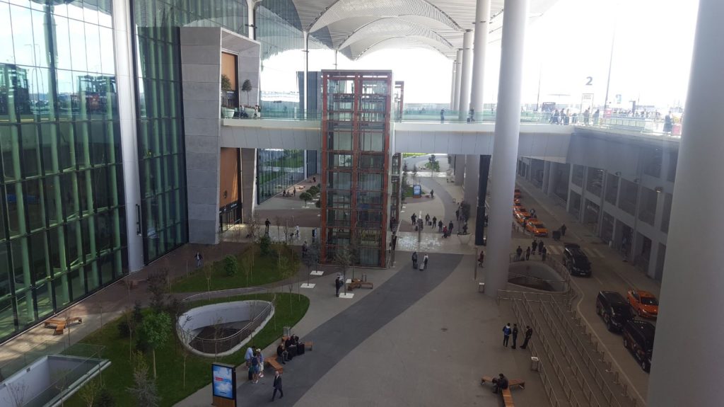 The new airport first floor